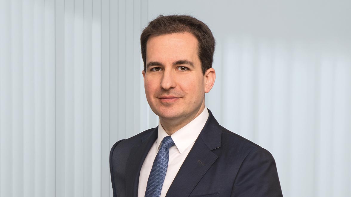 Oliver Schmidt, Chief Investment Officer Oliver Schmidt, Chief Investment Officer